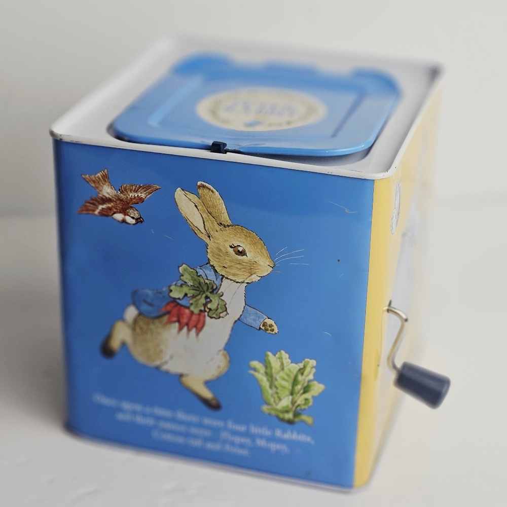Beatrix Potter Peter Rabbit Jack-in-the-Box Musical Toy – Kids Preferred – Works